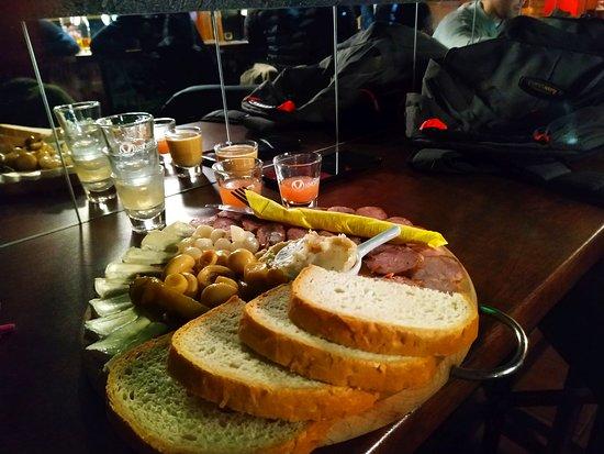 Ministerstwo Sledzia i Wodki